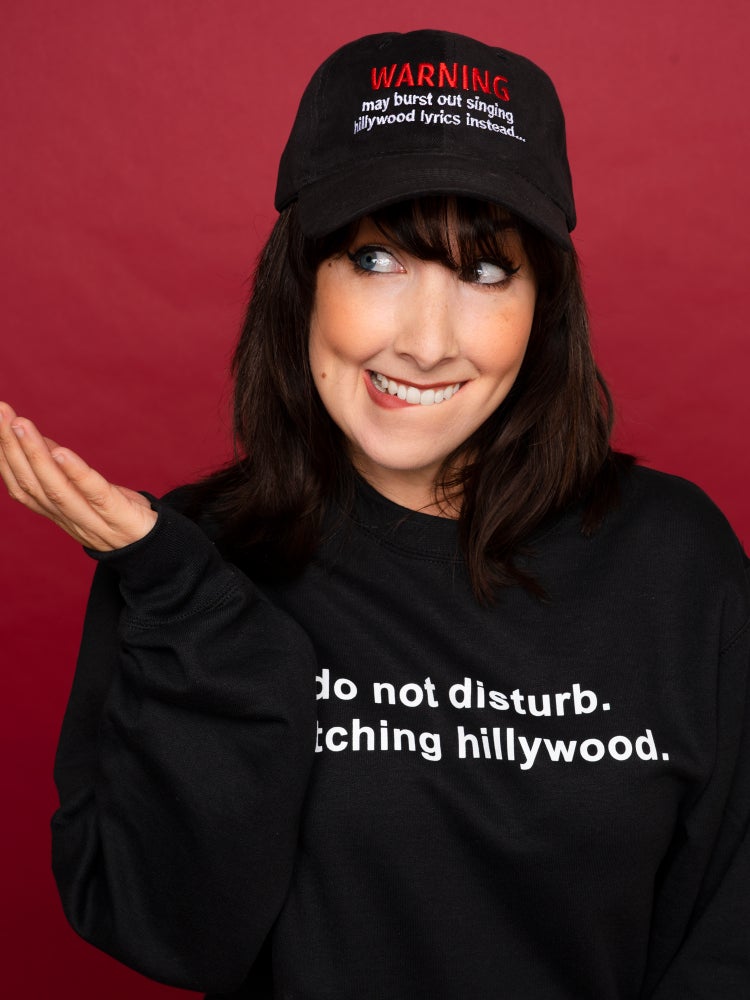 Hillywood Lyrics Hat